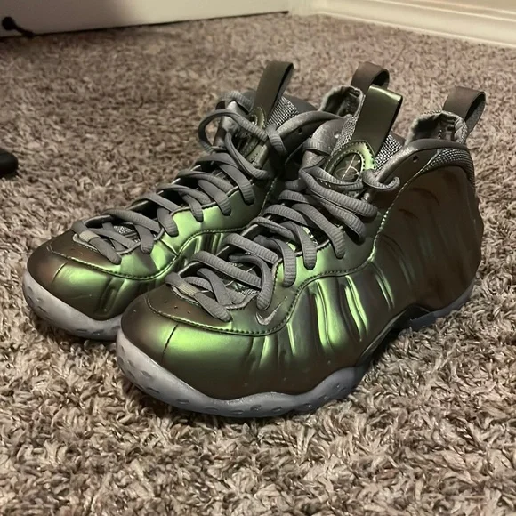 Nike air Foamposite One Shine Women Dark stucco